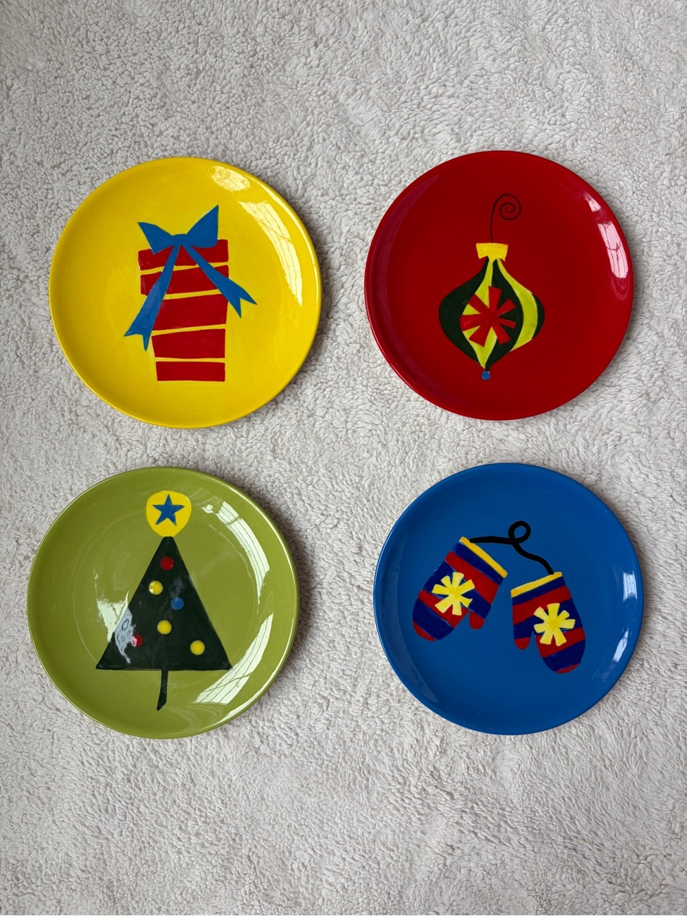 Vintage Department 56 Festive Holiday Ceramic Appetizer Plate Set of 4